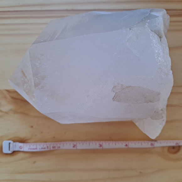 Large Quartz Crystal Point - Picture 5 of 8